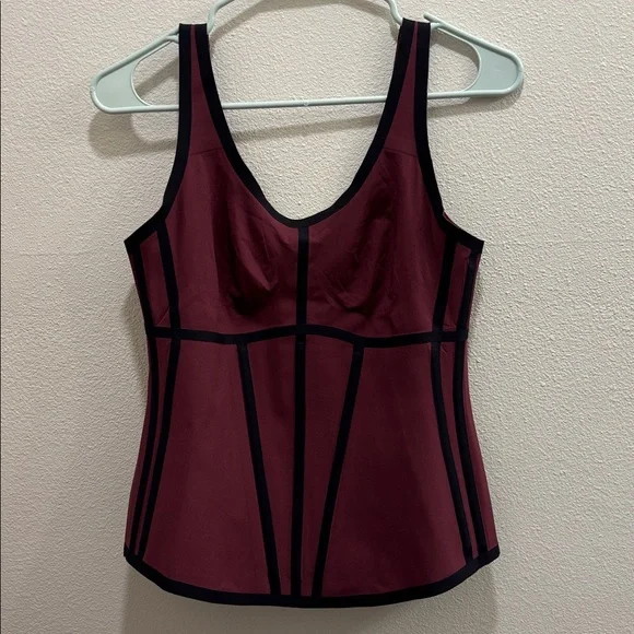 NWOT HONEYLOVE BOLDNESS TANK IN FIG size MEDIUM Shapewear top compression - Picture 4 of 7